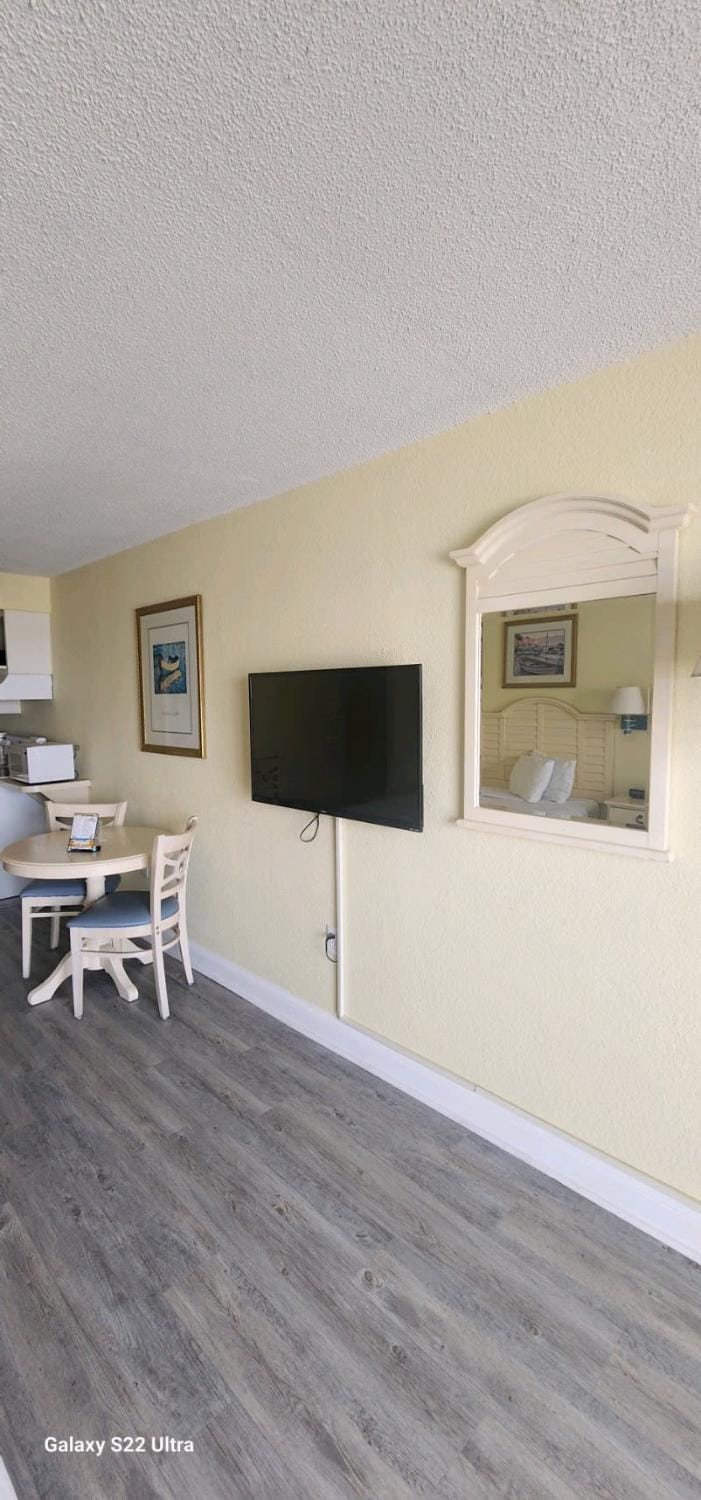 Oceanview Efficiency DW1110 Apartment in Myrtle Beach