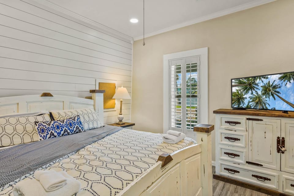 P Alister Trio House in Port Aransas