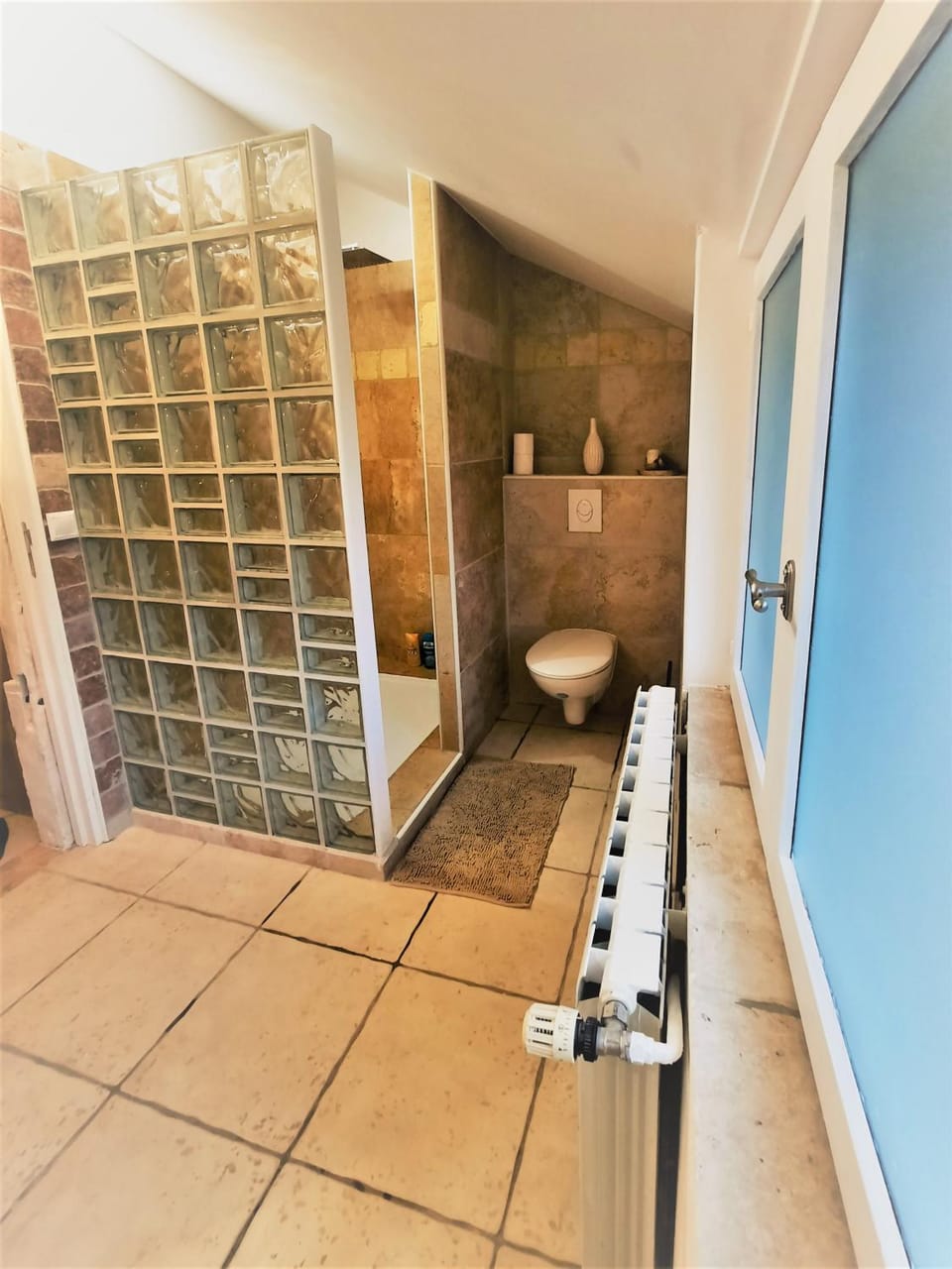 Le Cocoon avec parking gratuit Apartment in Bourgogne-Franche-Comté