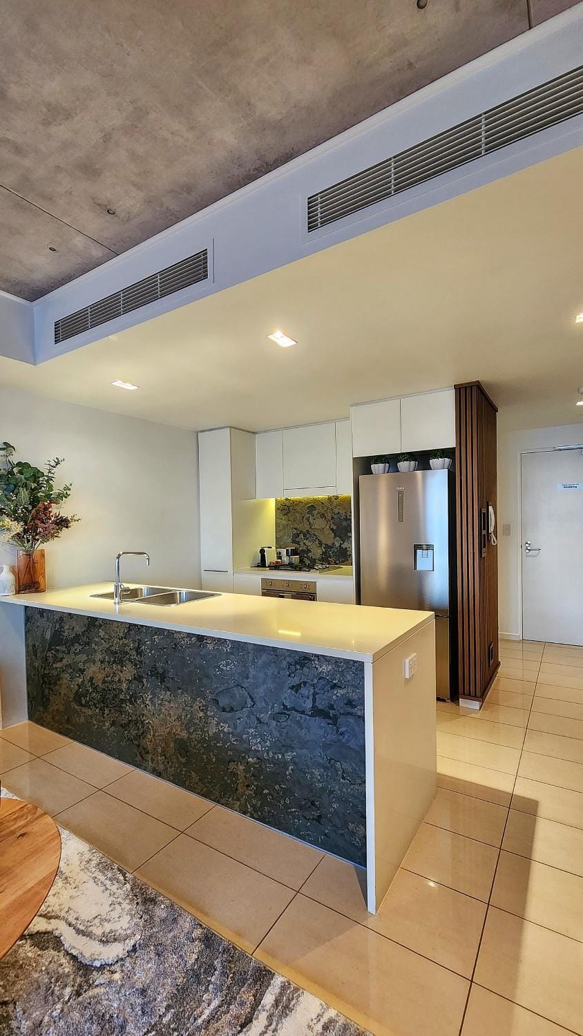 dishwasher, minibar, pet friendly, stove, kitchen