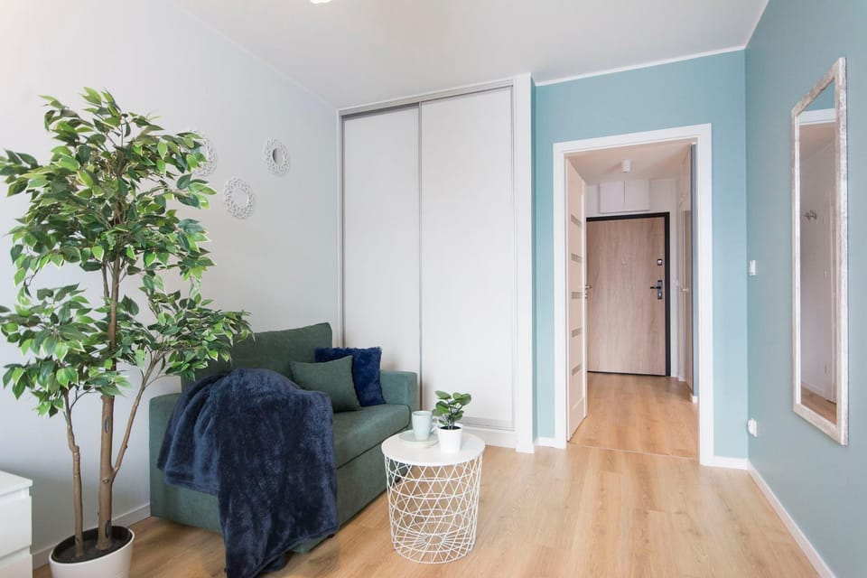 Bedroom, wardrobe