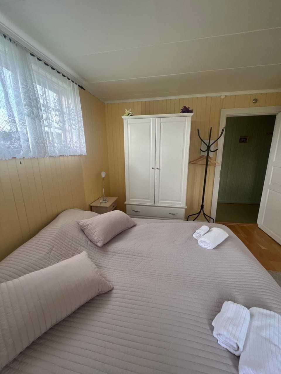 Bed, wardrobe