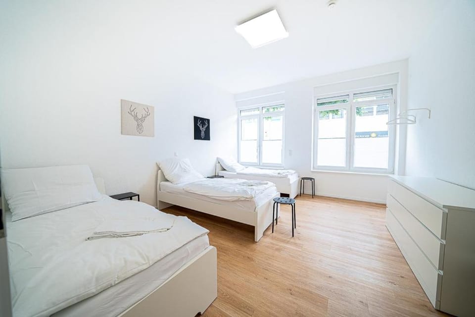 DQ01 - Monteurwohnung - WLAN - 5 Personen Apartment in Koblenz