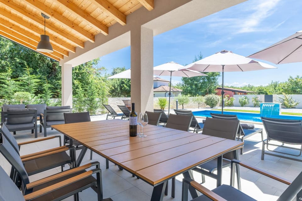 Patio, Balcony/Terrace, Swimming pool