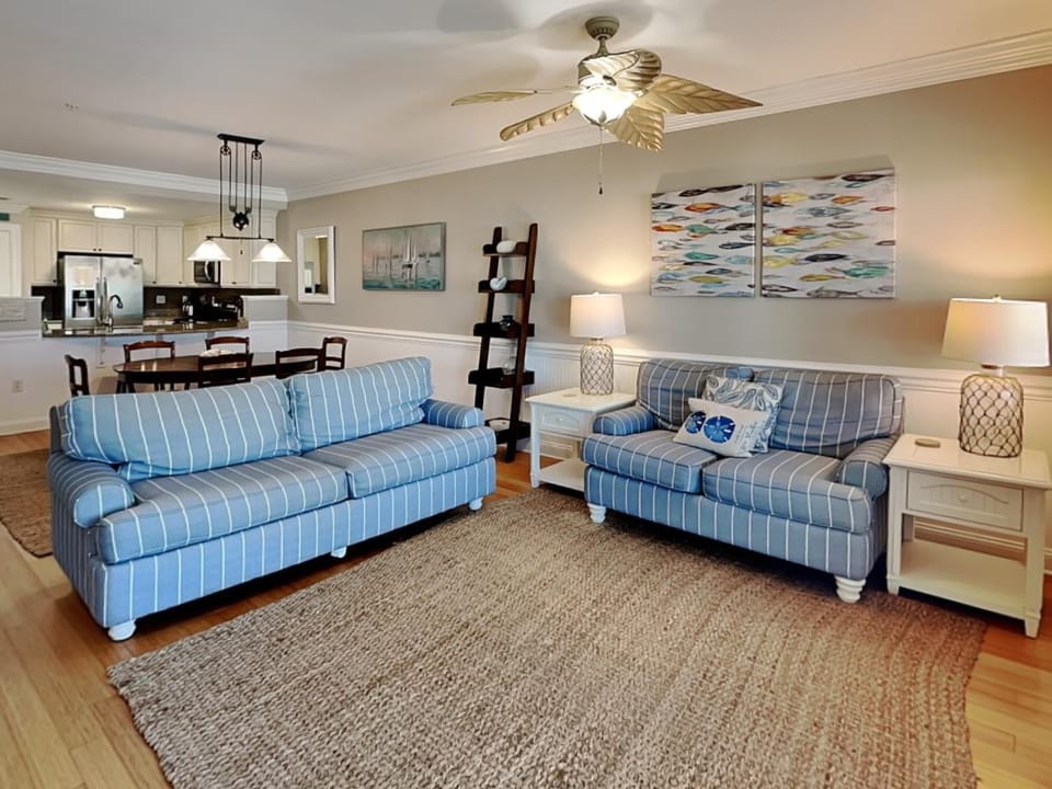 Brass Rail 303 Apartment in Tybee Island