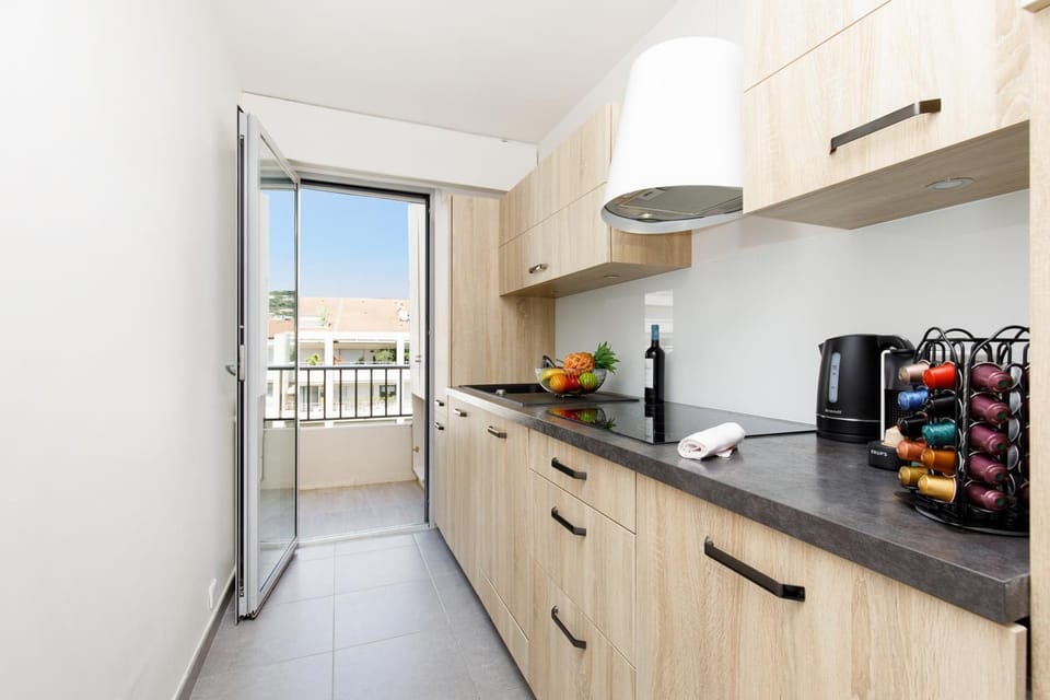 Royal Palm YourHostHelper Apartment in Cannes