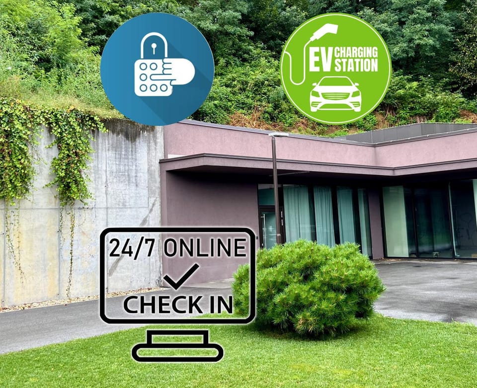 Property building, Facade/entrance, Garden