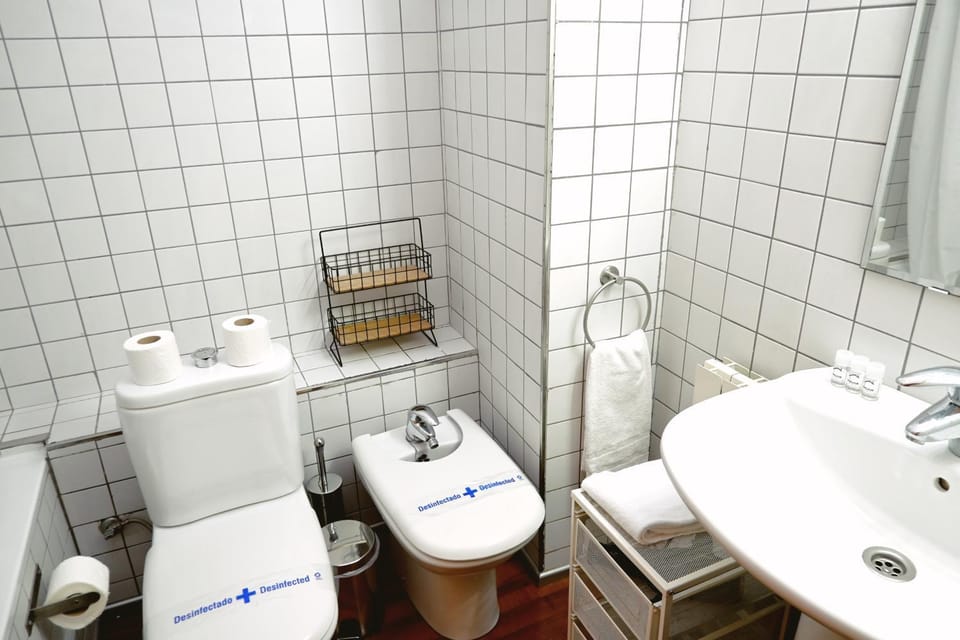 Toilet, Bathroom, bidet