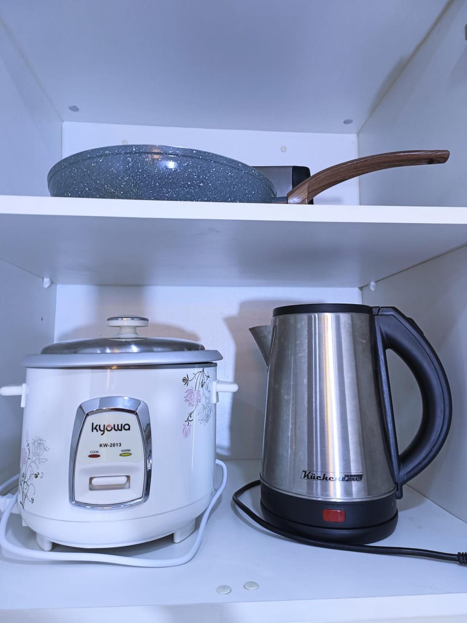 Coffee/tea facilities, Kitchen or kitchenette