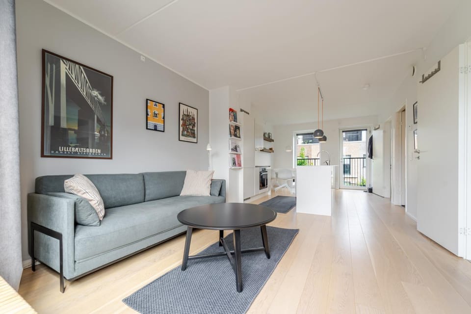Kitchen or kitchenette, Living room, Seating area