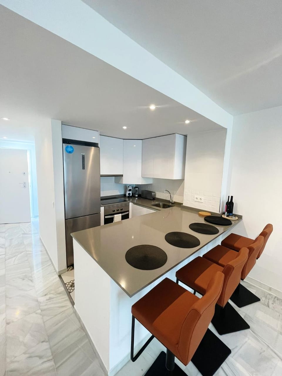 Kitchen or kitchenette, Dining area, pet friendly, stove