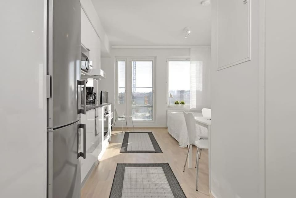 Kotimaailma - Kompakti kaunis yksiö kahdelle, Leppävaara Apartment in Helsinki