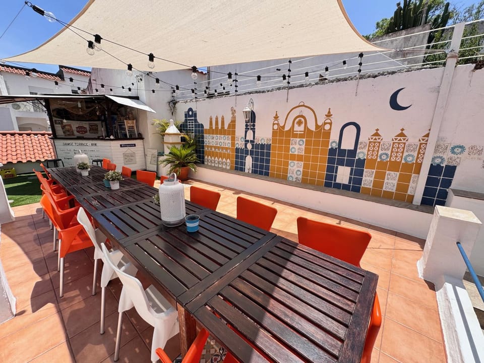 Orange Terrace Hostel Hostel in Guia