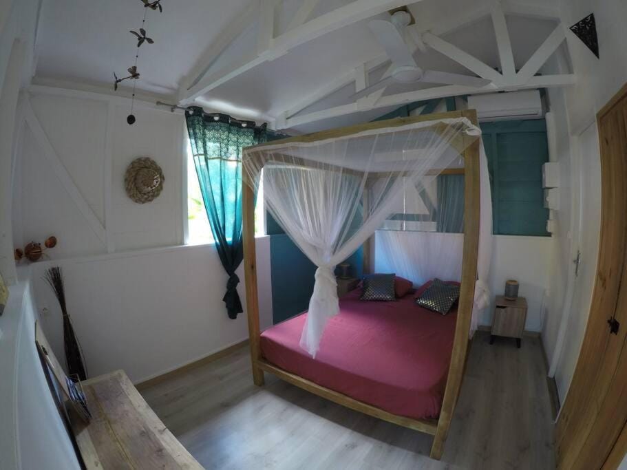 Bungalow Mabouya avec piscine House in Bouillante