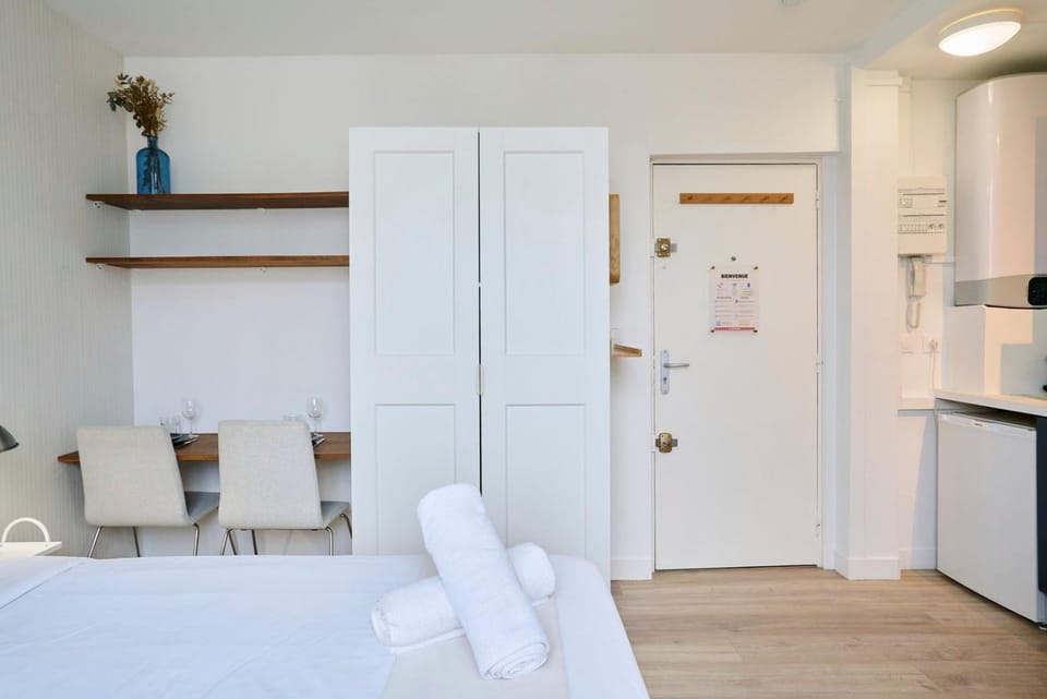 Equipped studio - near train stations Apartment in Lille