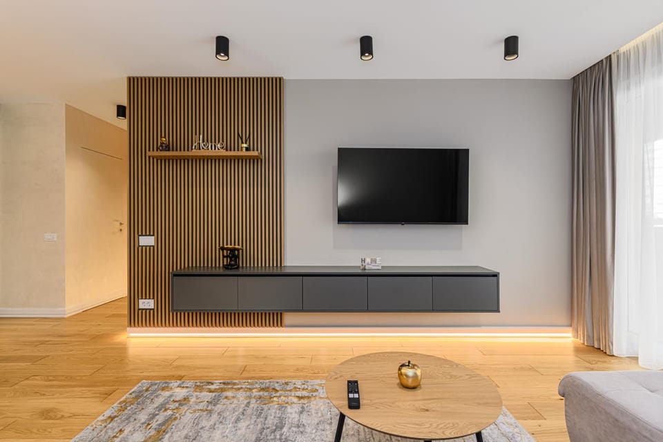Communal lounge/ TV room, TV and multimedia, Living room, Seating area, Evening entertainment