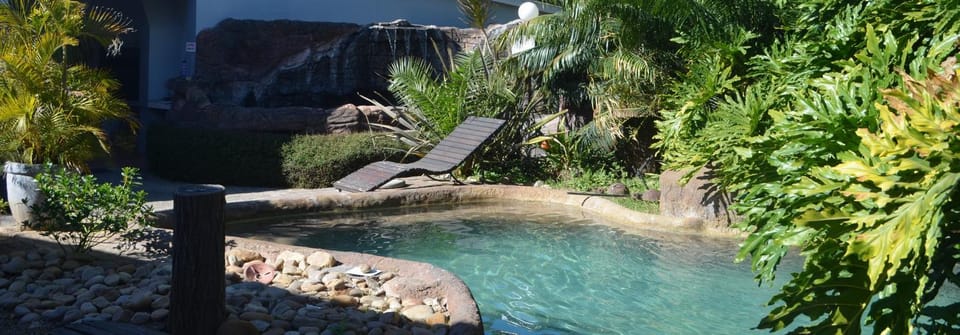 Beyond Cui Bono - Travel Addo Group Bed and Breakfast in Eastern Cape