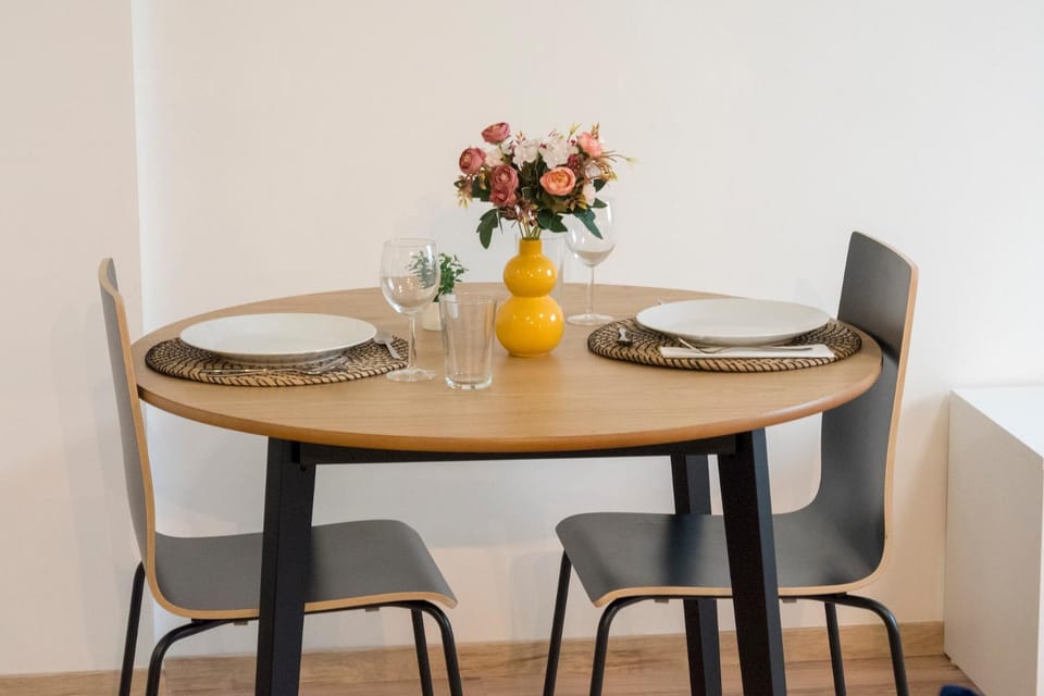 Food and drinks, Dining area