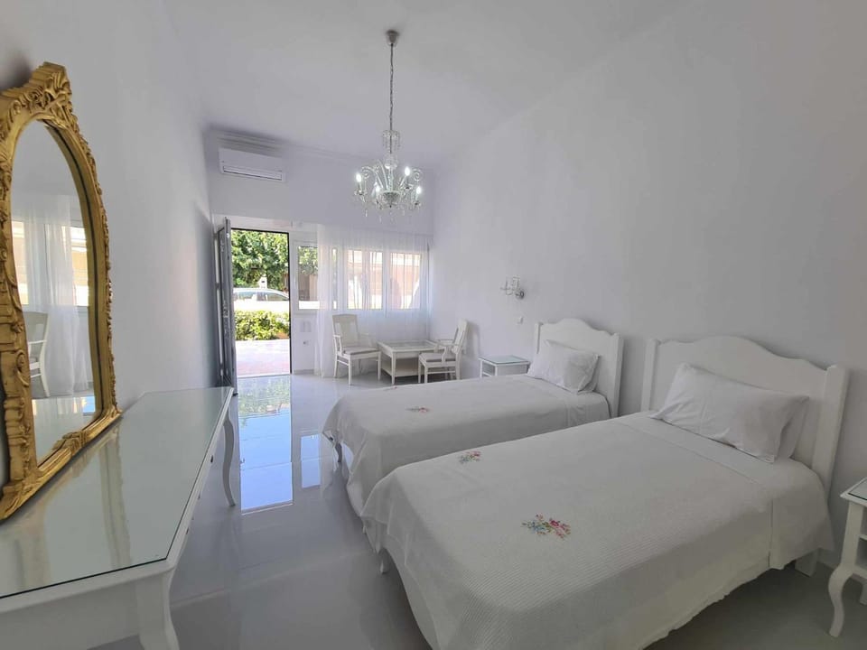 NN Rooms and Suites near Athens Airport Apartment hotel in East Attica Regional Unit, Greece