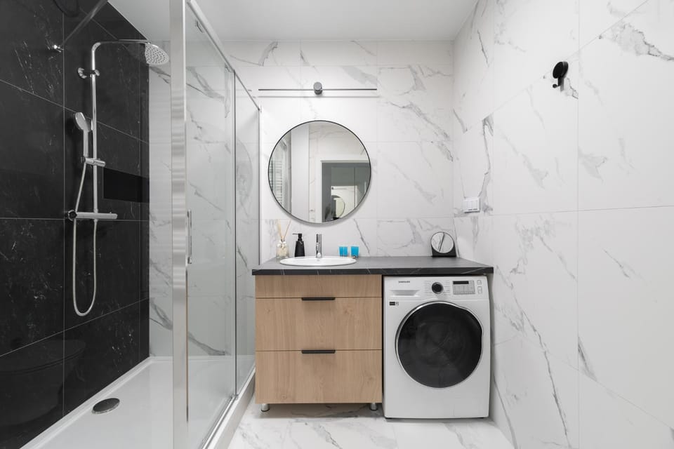 Shower, Bathroom, washing machine