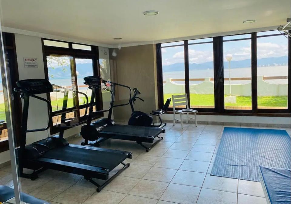 Fitness centre/facilities, Sea view