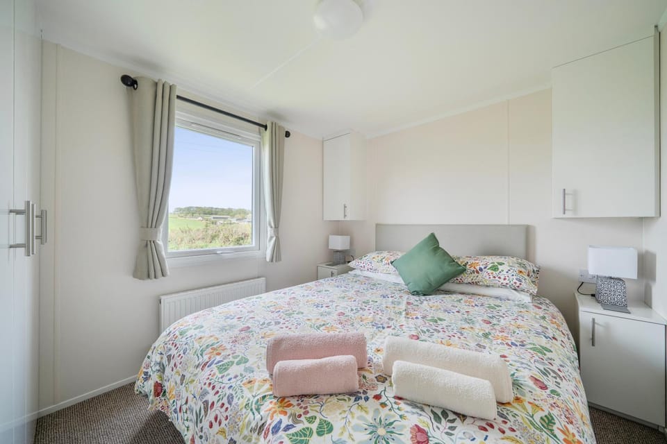 Tor Lodge, Oak Tree Lane Luxury tent in West Devon District