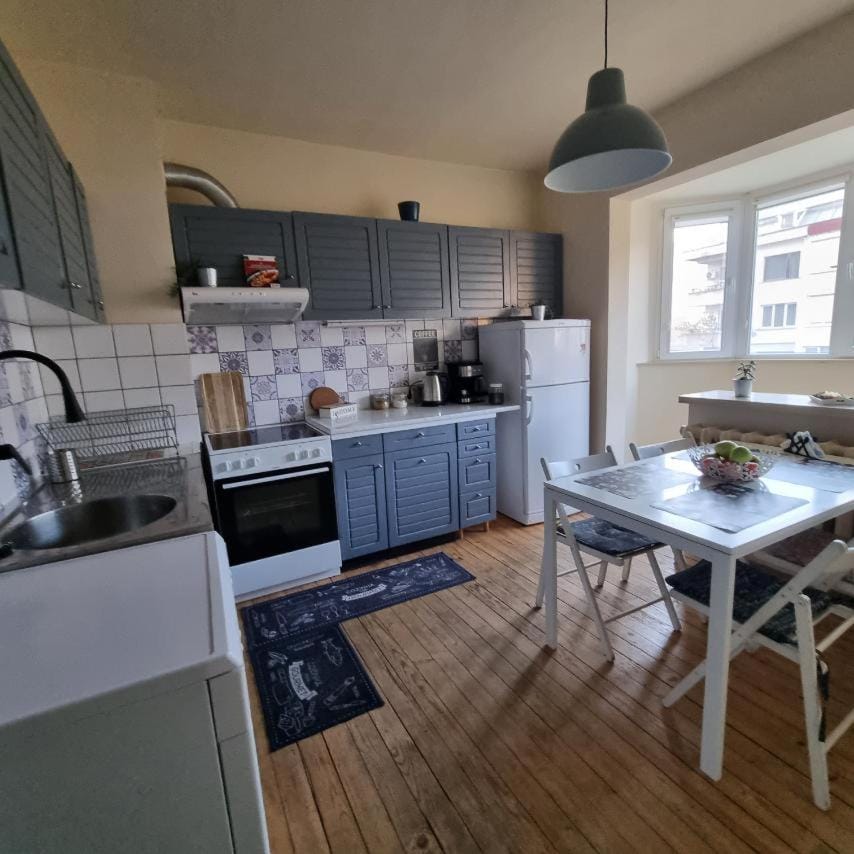 Spacious 3 bedroom apartment, close to metro station Apartment in Sofia