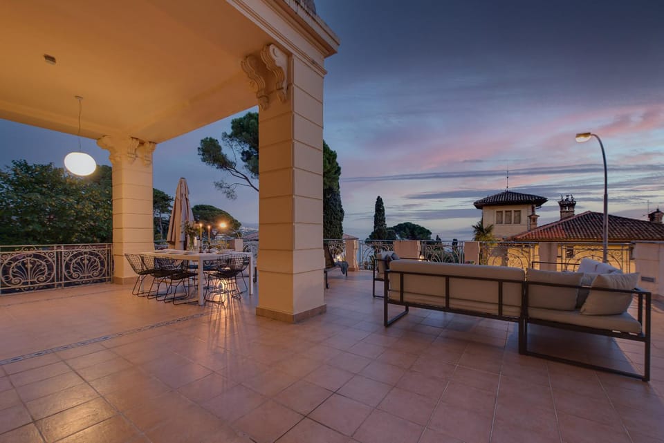 Balcony/Terrace, Balcony/Terrace, Dining area