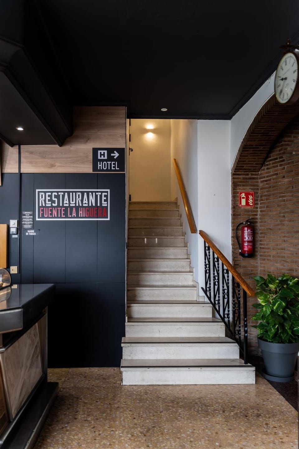 AS HOTELES FUENTE LA HIGUERA direccion Valencia Hotel in Valencian Community