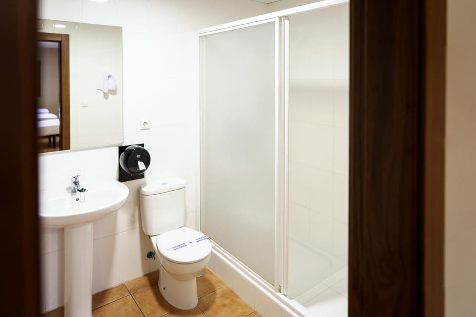 AS HOTELES FUENTE LA HIGUERA direccion Valencia Hotel in Valencian Community