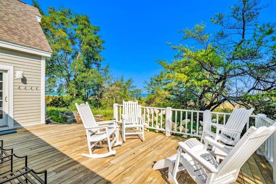 Blue Bear House in Glen Arbor