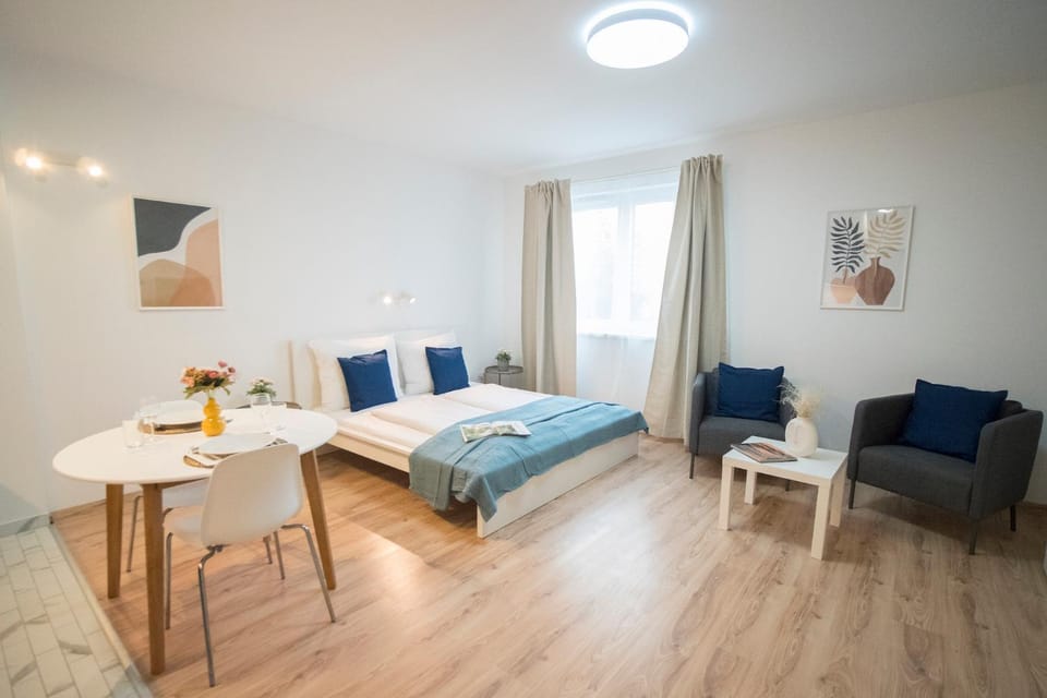Bed, Living room, Dining area