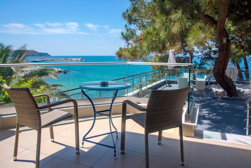 Patio, Sea view