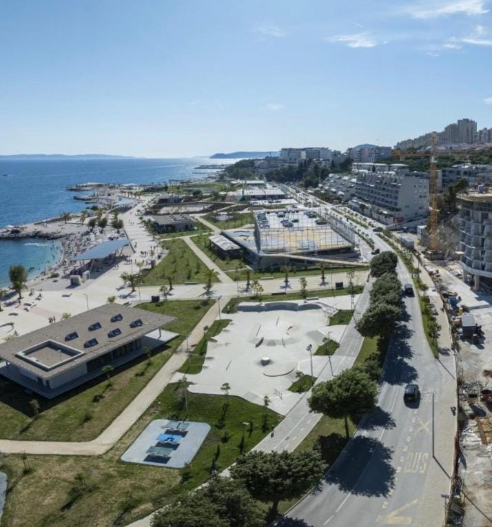 Adela Apartments - Beach Žnjan Split Apartment in Split