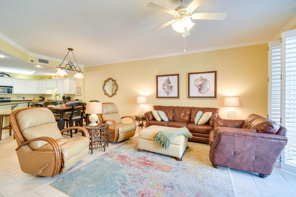 Waterfront Orange Beach Condo w/ Bayside Balcony! House in Orange Beach