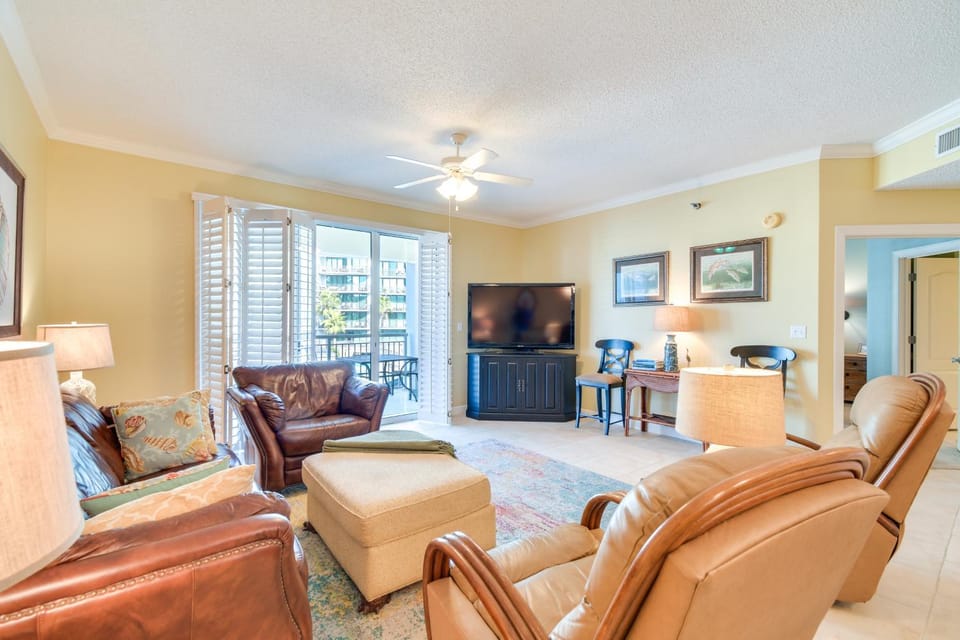 Waterfront Orange Beach Condo w/ Bayside Balcony! House in Orange Beach