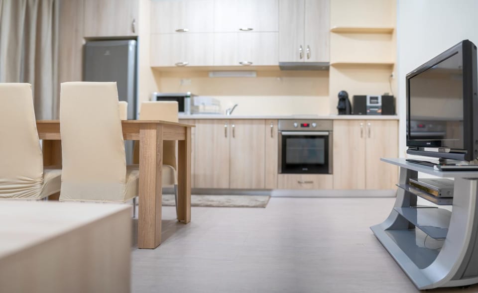 Kitchen or kitchenette, minibar, pet friendly, stove, toaster