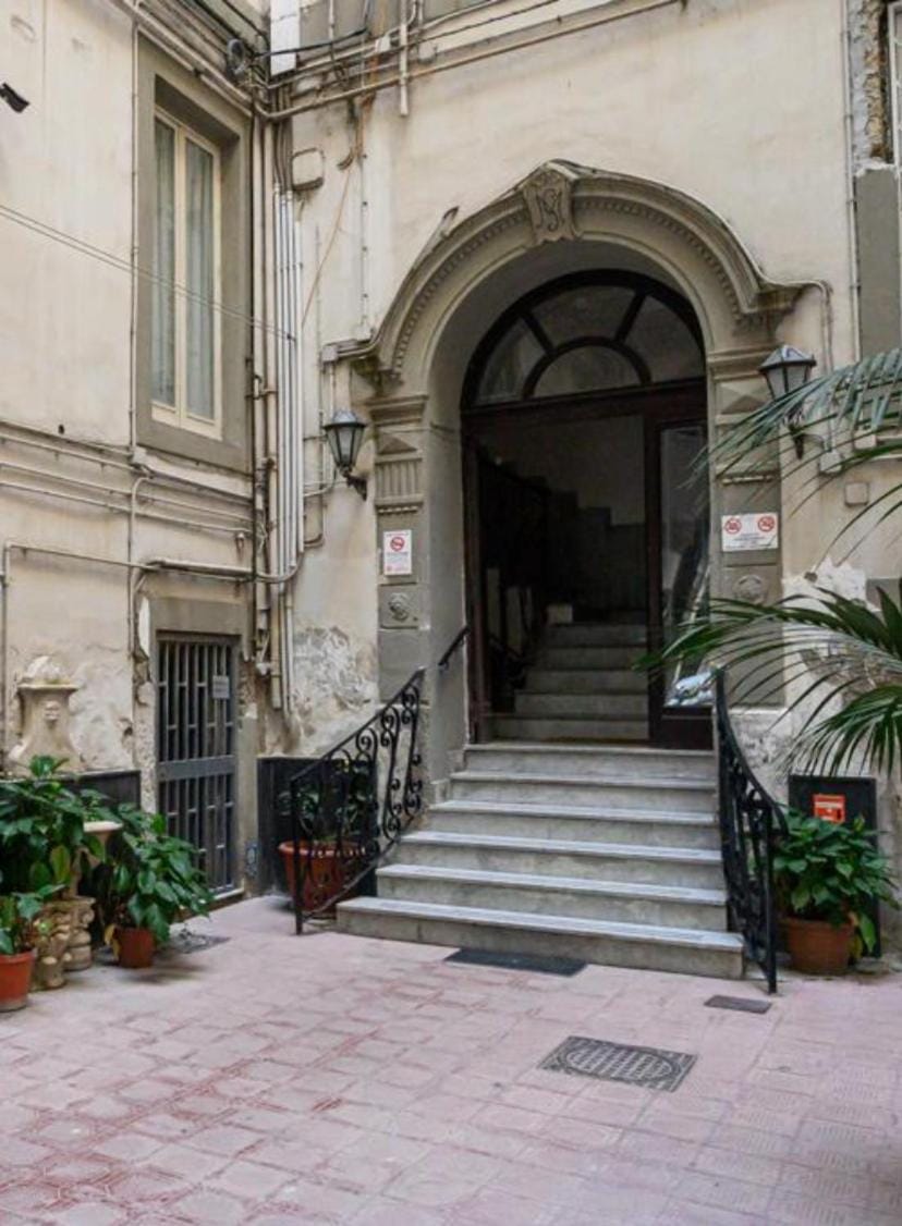 Inner courtyard view