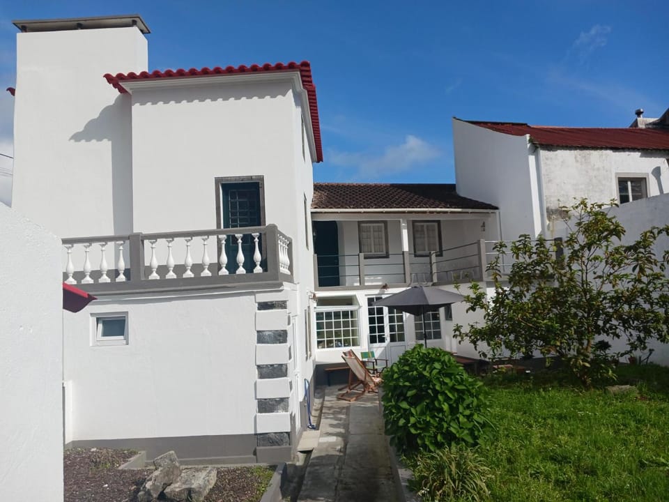Off site, Garden, Balcony/Terrace