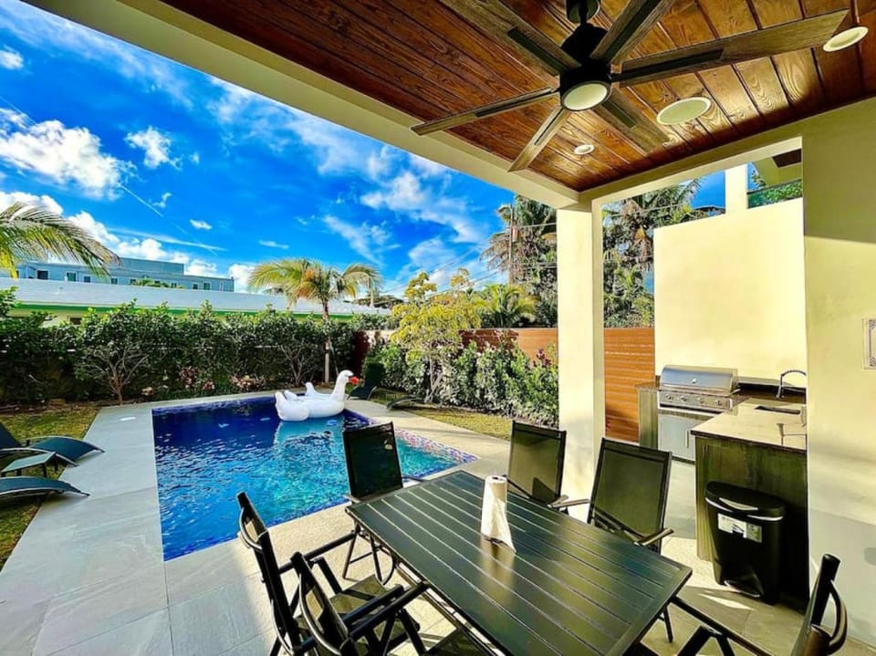 Patio, Balcony/Terrace, Garden view, Pool view, Swimming pool
