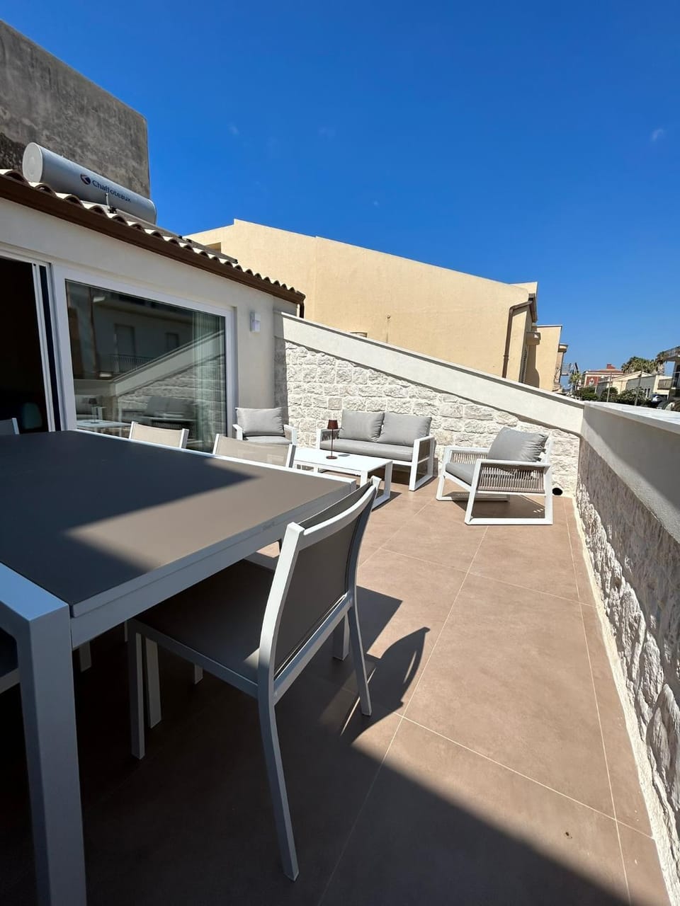 Patio, Day, Balcony/Terrace, Dining area