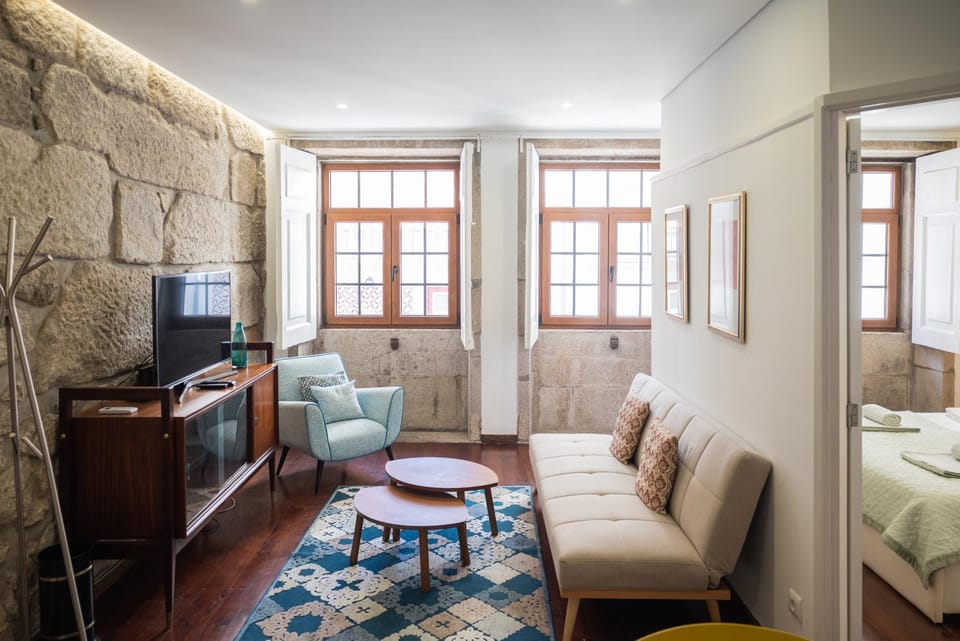 Mercadory Ribeira Apartment in Porto