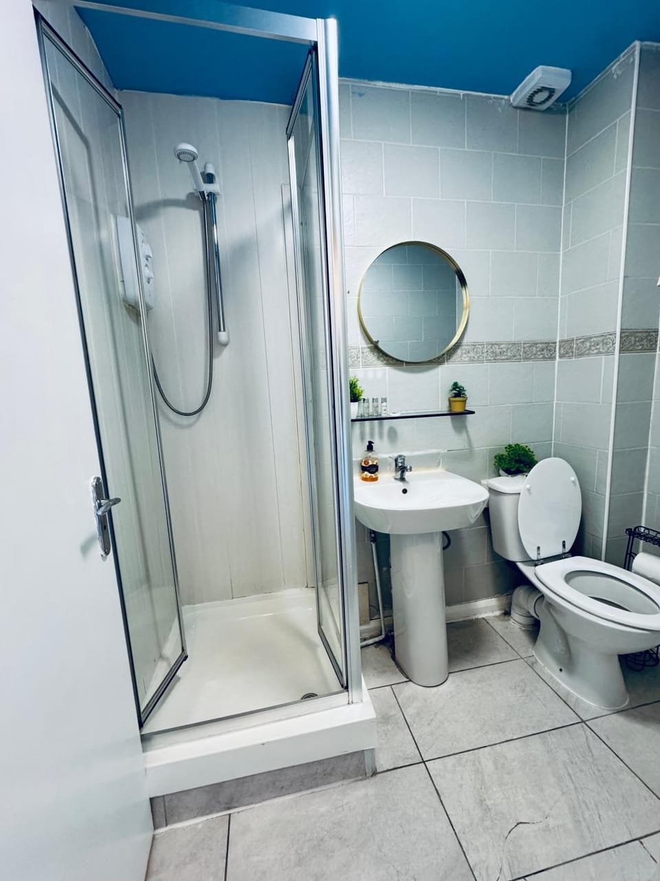 Unique Studio Flat in City 1111 Apartment in London Borough of Southwark