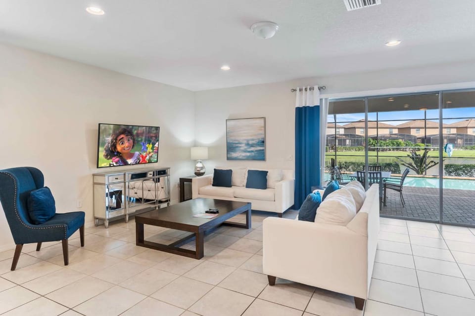 8815 Macapa Drive House in Four Corners