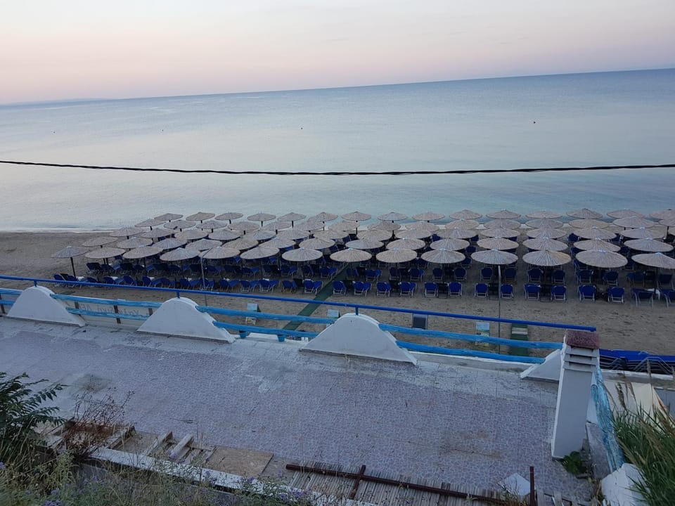 Day, Beach