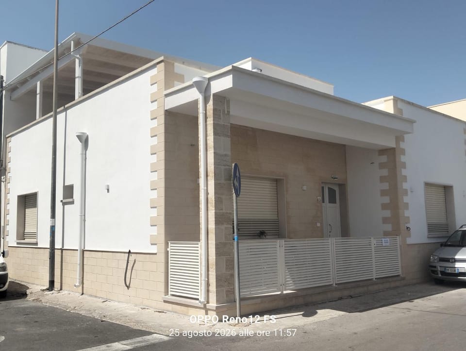 Domus LiMarini House in Apulia