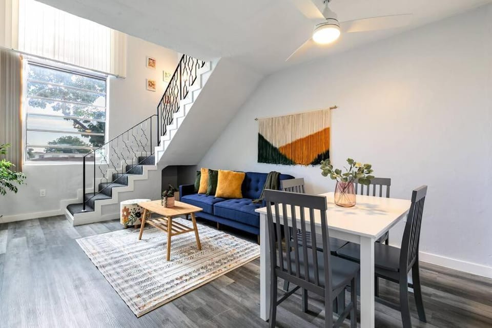 Airport Loft 1b full kitchen Virg 10 Apartment in Miami Springs