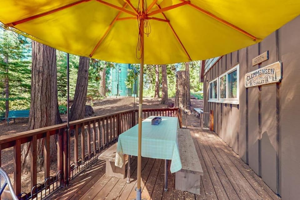Fernwood House in Shaver Lake