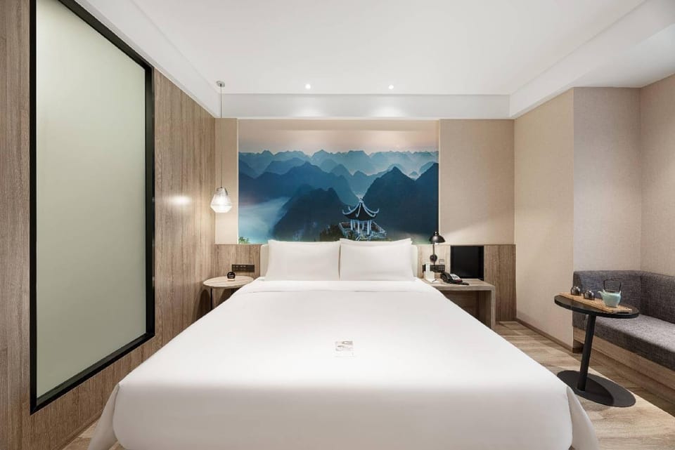 Atour Hotel Nanning Nanhu Subway Station Hotel in China