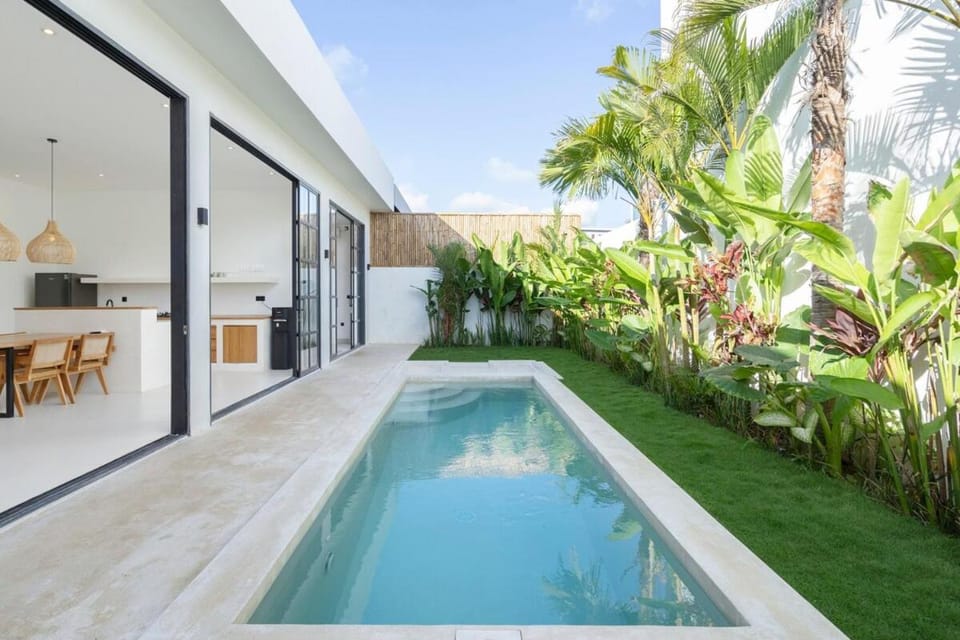 Casa Summer - Uluwatu by Yolla Hospitality Villa in Bali